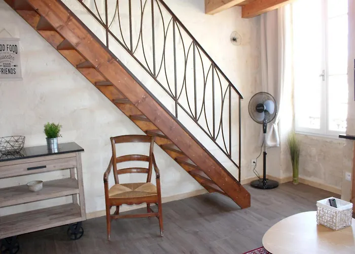 Apartamento Le Latour, Centre-ville - Parking Gratuit Burdeos